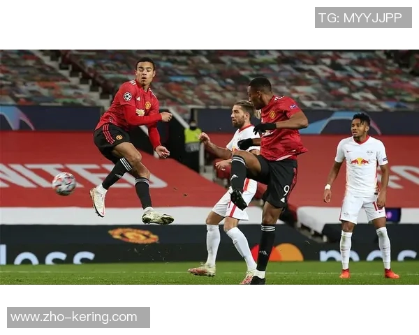 莱比锡牛与曼联激战在即谁将赢得欧冠小组赛的关键对决